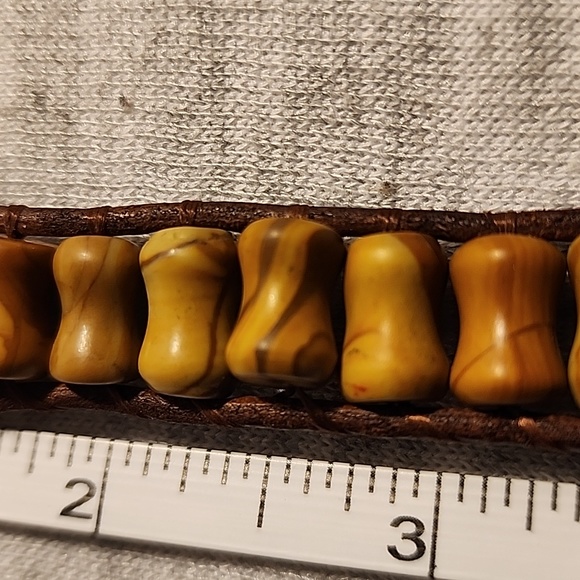 Men's Bracelet with Buffalo Button - Picture 4 of 9